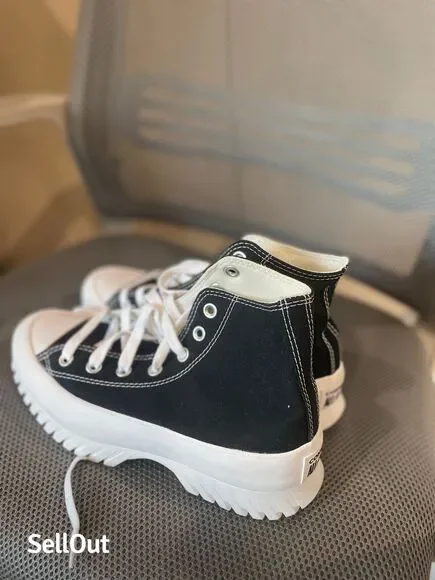 Converse All Star Run Star Hike High Top Sneakers Black Size women 7 - Picture 2 of 4